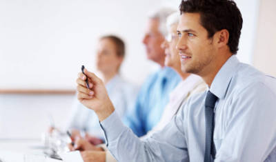 Vom Mitarbeiter zur Führungskraft – vom Kollegen zum Vorgesetzten